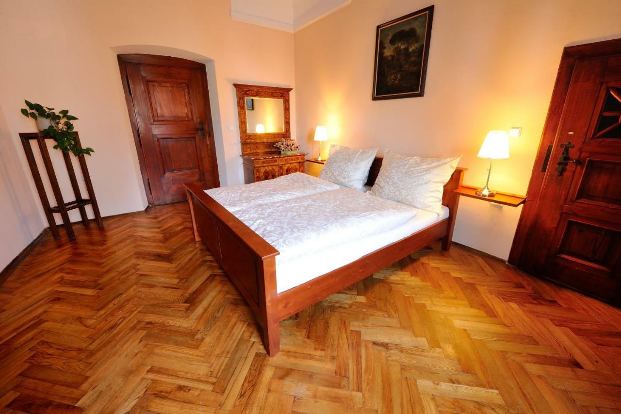 Zamek Nové Město nad Metují Εξωτερικό φωτογραφία